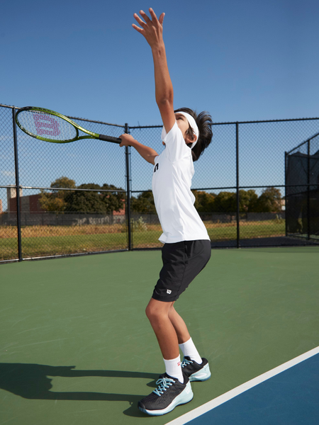 cach-chon-vot-tennis-giai-tri-phu-hop