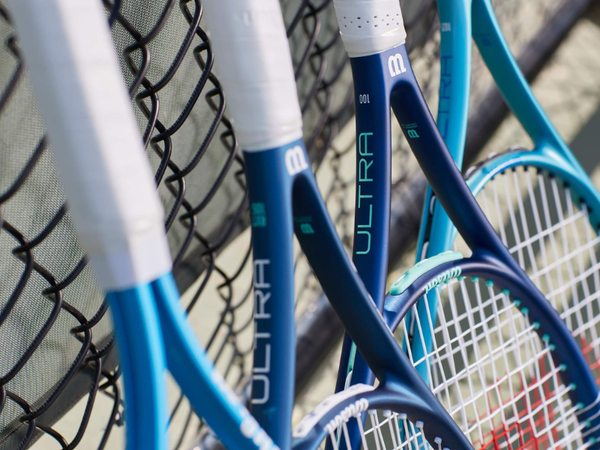 cach-chon-vot-tennis-giai-tri-phu-hop