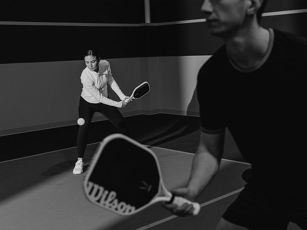 ky-thuat-danh-xoay-trong-pickleball-va-cach-luyen-tap-hieu-qua