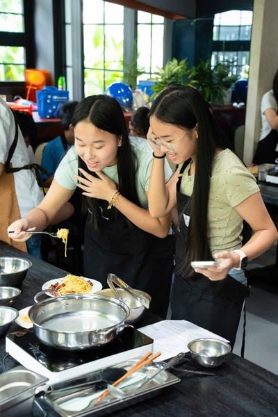 khoá học nấu ăn cho mẹ và bé