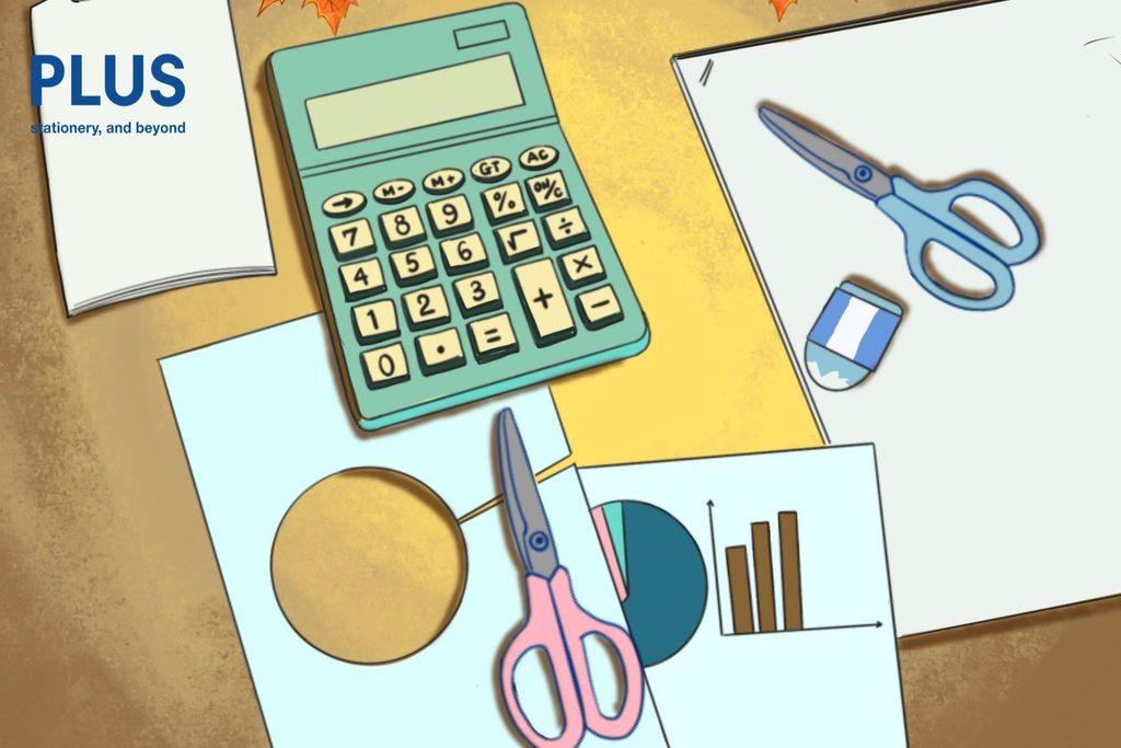 bàn học gọn gàng với dụng cụ học tập PLUS