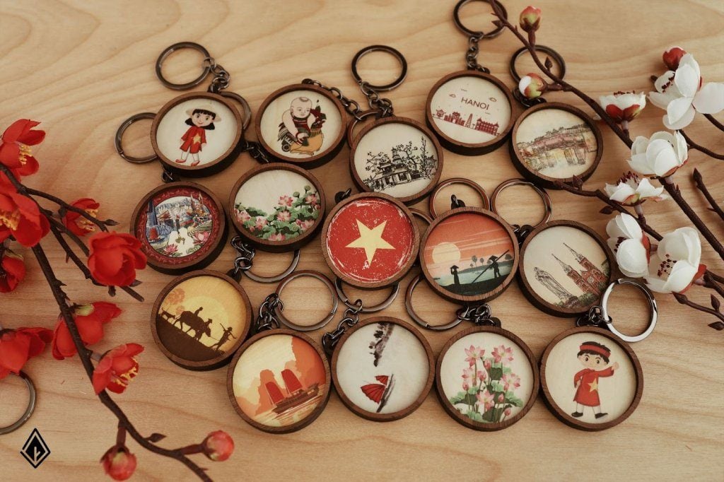 Quà lưu niệm thủ công