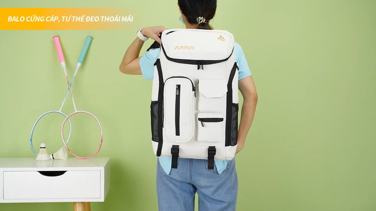 Ba lô đựng vợt cầu lông
