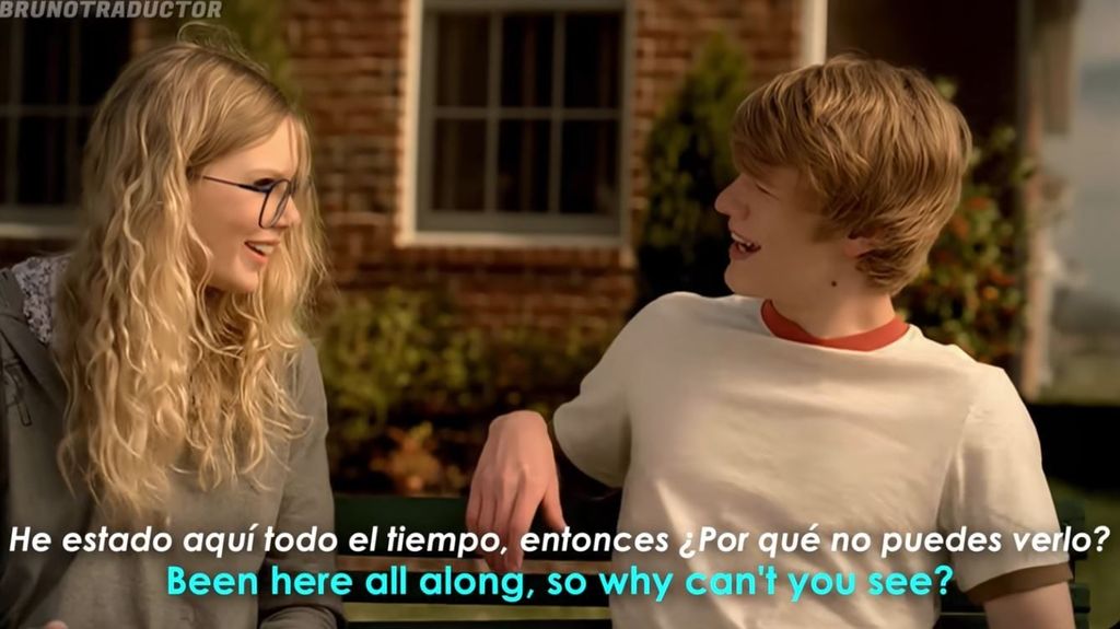 “You Belong With Me” là một trong những bài hát có hợp âm khá đơn giản, rất phù hợp với người mới học chơi các loại nhạc cụ