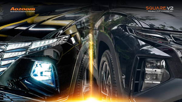 AOZOOM SQUARE V2 projector installed on a modern SUV.