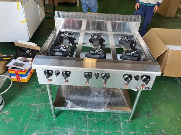 chi tiết họng đốt bếp âu 6 họng Berjaya