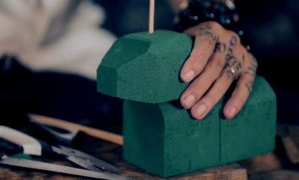 huong-dan-lam-cho-buoi-cuc-xinh-trang-tri-mam-co-trung-thu