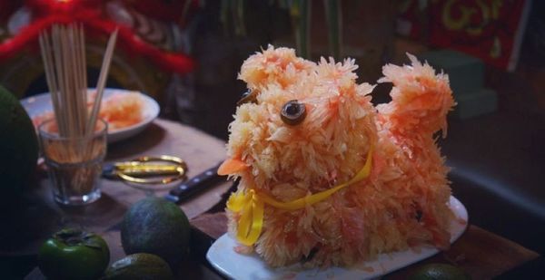 huong-dan-lam-cho-buoi-cuc-xinh-trang-tri-mam-co-trung-thu