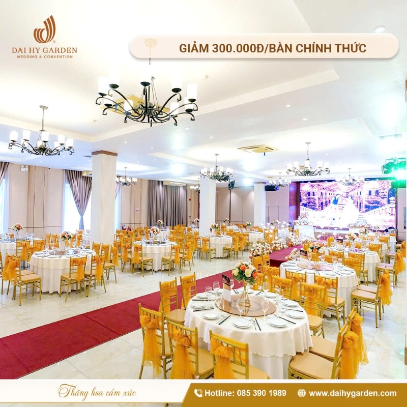 Ưu đãi cưới HOT THÁNG 6 giảm 300.000 đồng/bàn tiệc chính thức