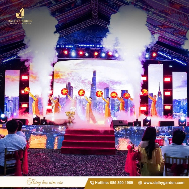 Không gian tiệc tân niên ngoài trời tại Đại Hỷ Garden