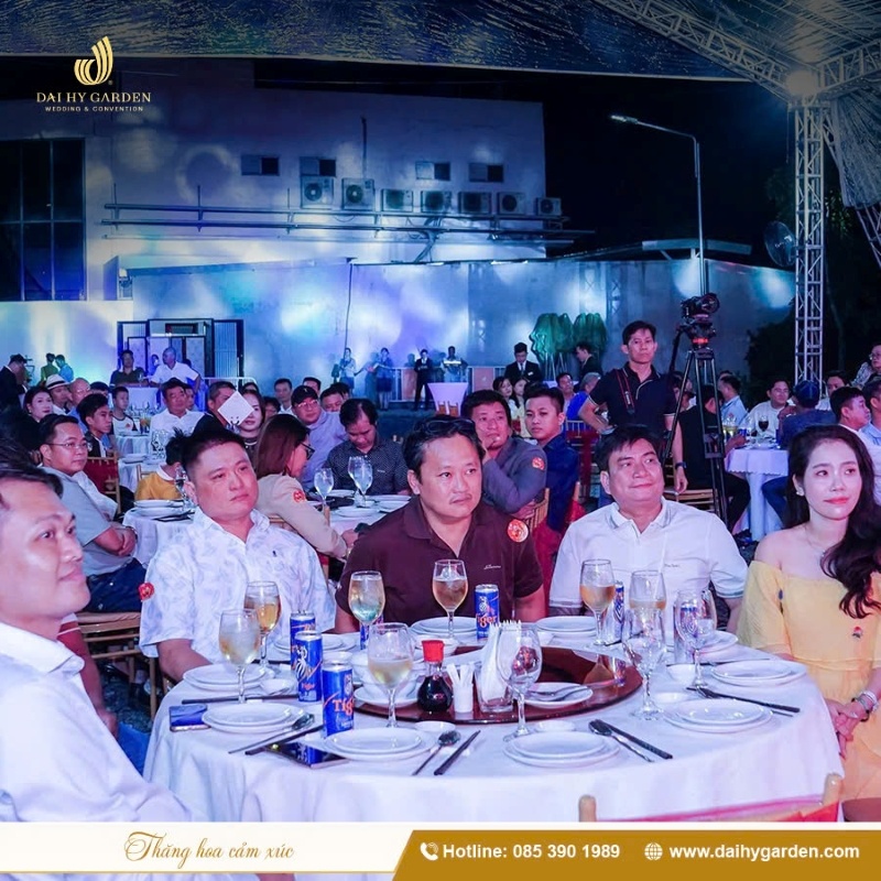 Ưu đãi tiệc tân niên cho doanh nghiệp