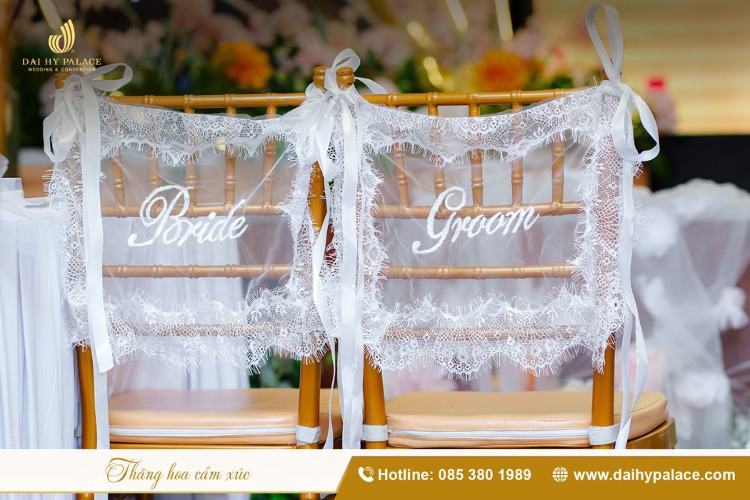 Bộ sưu tập voan cưới thêu tên đến từ Rita Veils