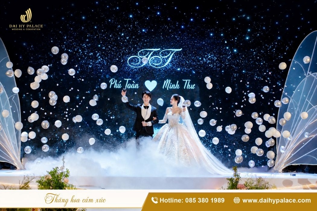 Khoảnh khắc lãng mạn tại sự kiện Wedding Fair 2026 U ♥ I