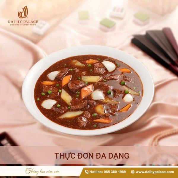 Trọn gói thực đơn tiệc cưới cao cấp tại Đại Hỷ Palace