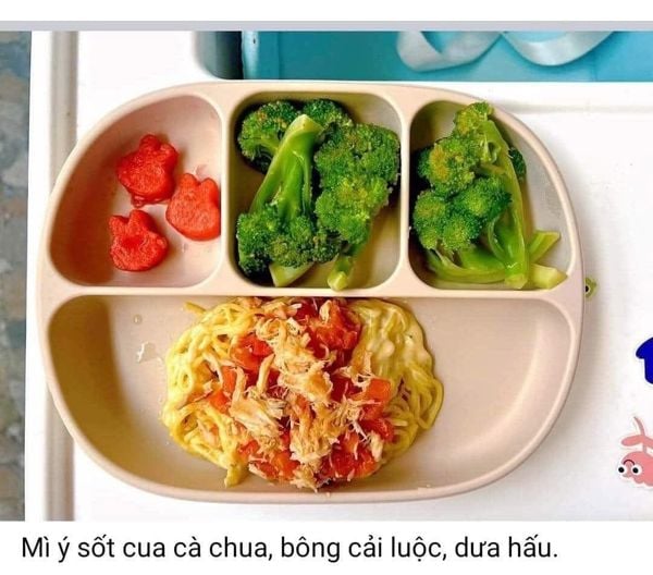 Gợi ý thực đơn ăn dặm BLW cho bé