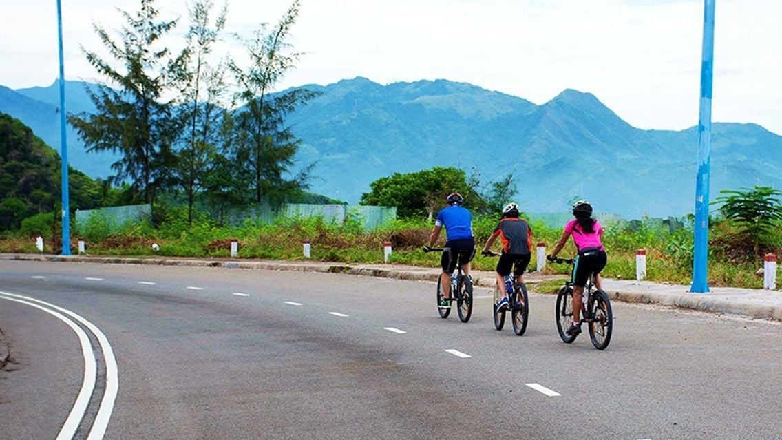 EXPLORE LOCAL CULTURE THROUGH VIETNAM'S CENTRAL COAST