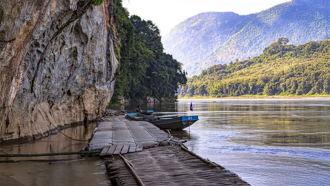 BICYCLE TOUR IN VIETNAM TO LUANG PRABANG