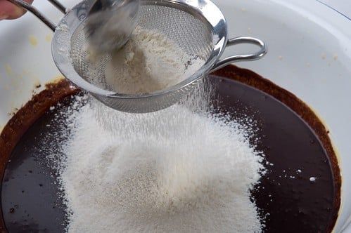 cong-thuc-lam-banh-socola-don-gian-tai-nha