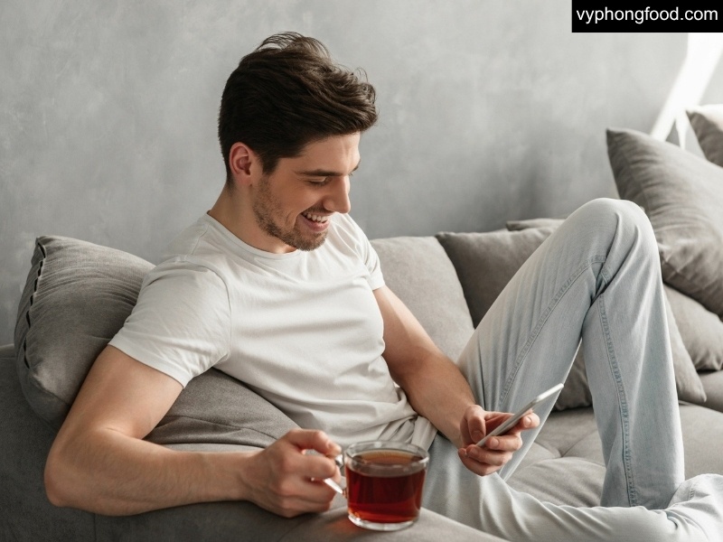 Real Men Choose South African Rooibos Tea: Herbal Tea for Heart Health, Fitness, and Better Sleep.