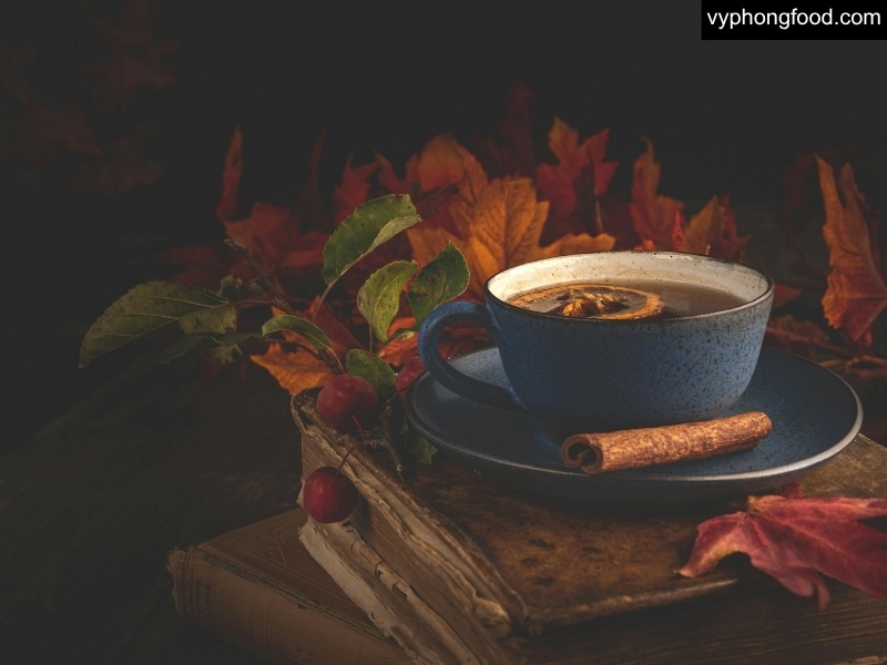 Proactive sleep routine with South African Rooibos Tea: caffeine-free herbal tea paired with science-based nutrition tips and a habit change roadmap to improve sleep quality.