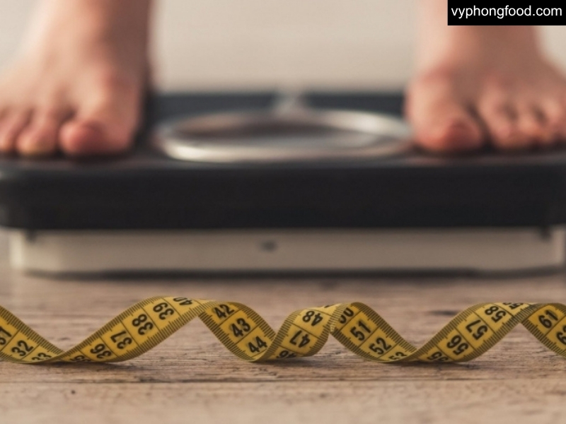 ảnh minh họa chủ đề vì sao giảm cân lại khó đến thế phân tích các nguyên nhân như thiếu kế hoạch dài hạn tâm lý đã lỡ rồi môi trường không ủng hộ và gợi ý dùng bột ngũ cốc dinh dưỡng greenmax đài loan không đường từ vyphongfood.com để kiểm soát năng lượng an toàn