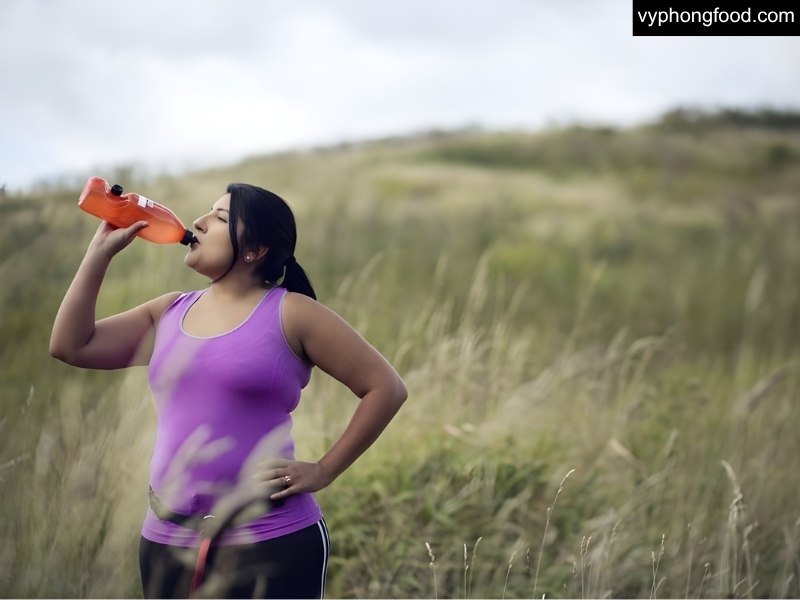 ảnh minh họa chủ đề vì sao giảm cân lại khó đến thế phân tích các nguyên nhân như thiếu kế hoạch dài hạn tâm lý đã lỡ rồi môi trường không ủng hộ và gợi ý dùng bột ngũ cốc dinh dưỡng greenmax đài loan không đường từ vyphongfood.com để kiểm soát năng lượng an toàn