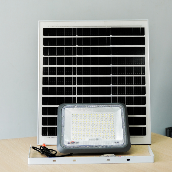 tấm pin năng lượng mặt trời