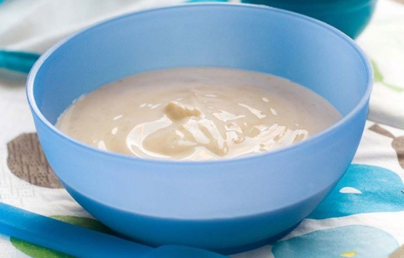 TUYỆT ĐỐI KHÔNG NÊN PHA THÊM SỮA NON VÀO BỘT ĂN DẶM CHỨA SỮA