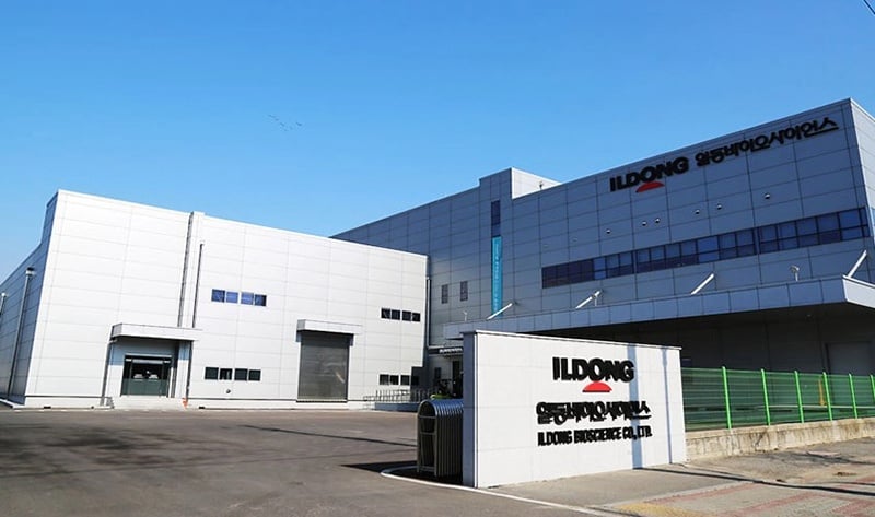 Sữa non Ildong được sản xuất bởi tập đoàn dược phẩm Ildong Pharmaceutical