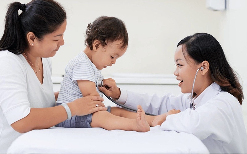 Lưu ý quan trọng khi pha sữa non với sữa công thức cho bé