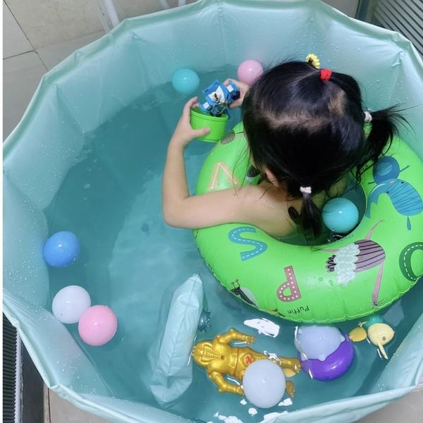 Bồn tắm gấp gọn tròn vải 4