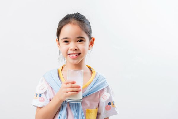Uống sữa có tăng chiều cao không? - Nuvi Grow Height