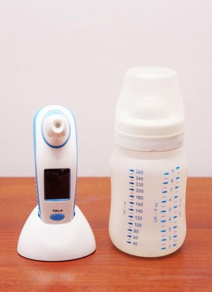Nhiệt độ pha sữa cho trẻ sơ sinh - Nuvi Grow Height