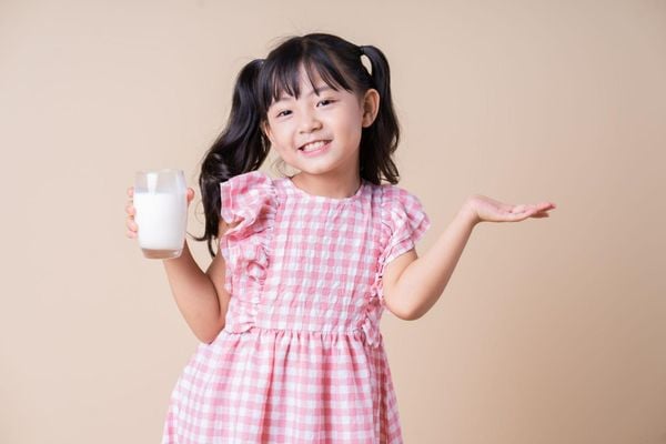 Có nên pha sữa bằng nước sôi - Nuvi Grow Height