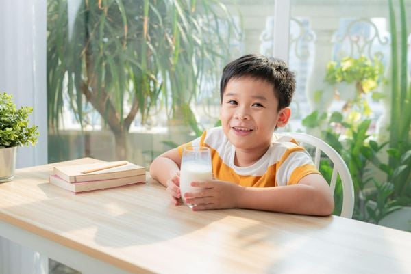 Có nên pha sữa bằng nước sôi - Nuvi Grow Height