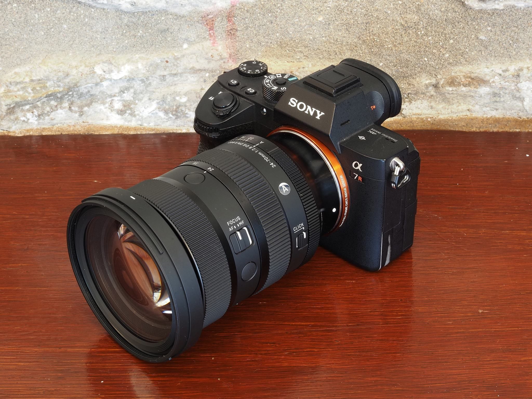 Ống kính Sigma 24-70mm F2.8 DG DN II Art - Ngàm Sony E