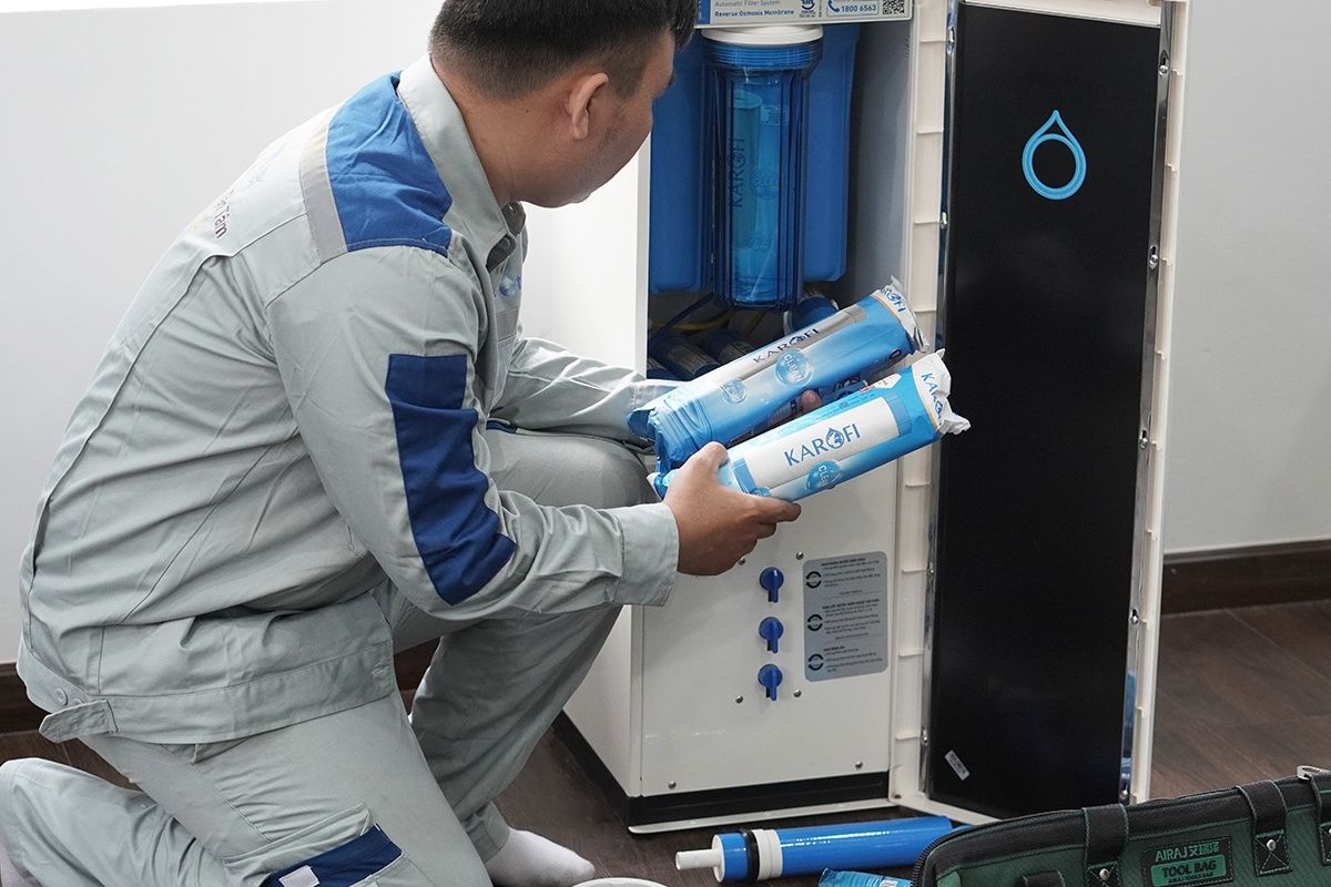 Dịch vụ thay lõi lọc nước tại nhà