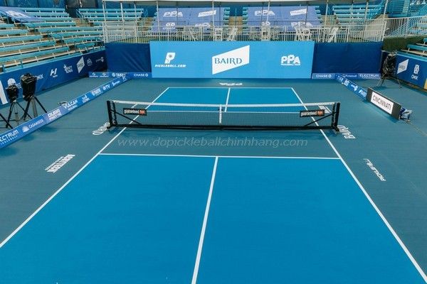 kích thước sân pickleball trong nhà