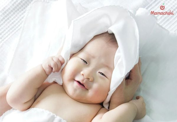 Lưu ý sử dụng khăn sữa đảm bảo vệ sinh cho bé