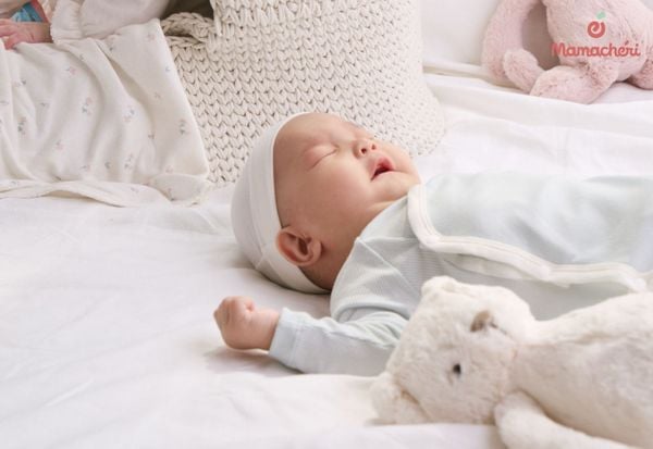 Tìm hiểu lí do tại sao giữ ấm cho trẻ sơ sinh