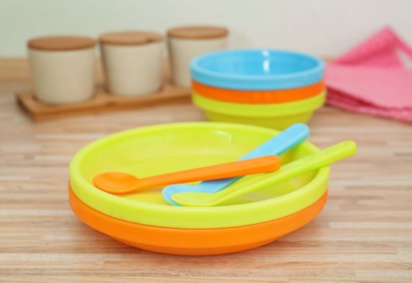 Đồ ăn dặm cho bé gái bước sang 1 tuổi, thiết kế dễ thương kích thích bé ăn nhiều hơn
