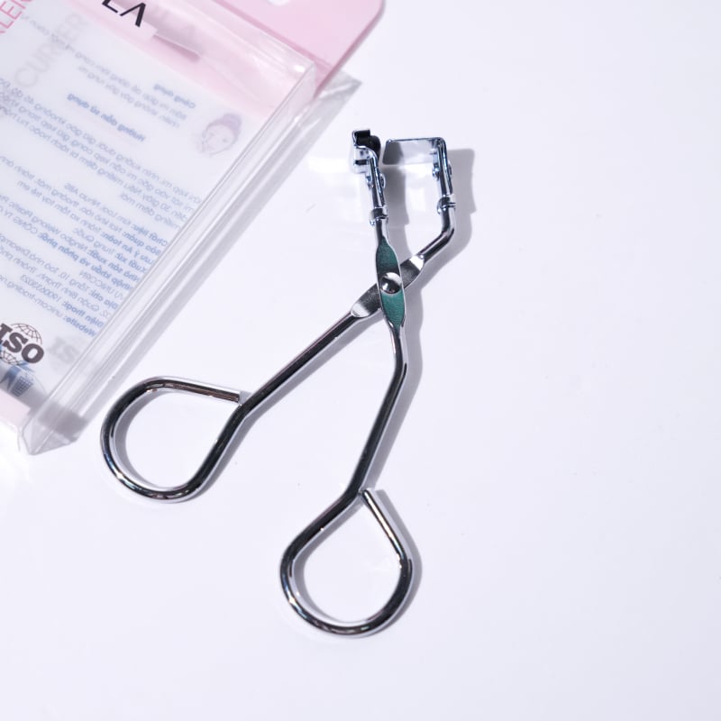 Bấm Mi Góc Hẹp TOOLA Partial Eyelash Curler - BT-TLA131