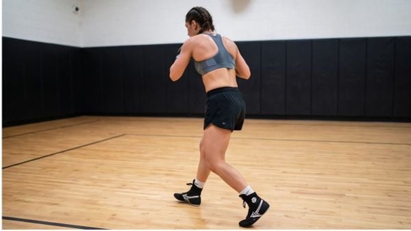 Sự Trỗi Dậy Của Võ Thuật Đối Kháng Nữ (WMMA) Và Những Nữ Võ Sĩ Thay Đổi Lịch Sử