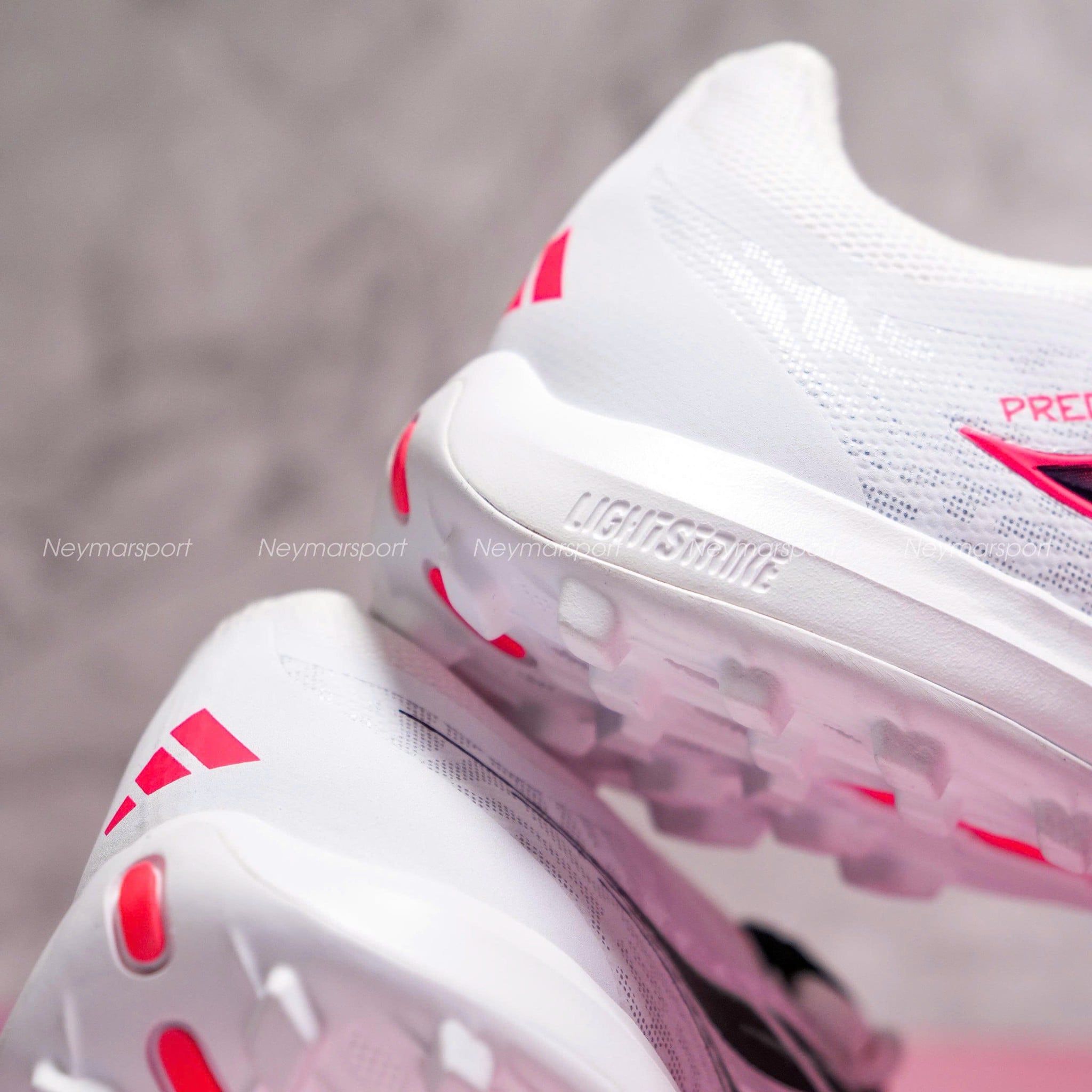 Review adidas Predator 26 League TF: Lưỡi gà gập cực ngon cho chân bè