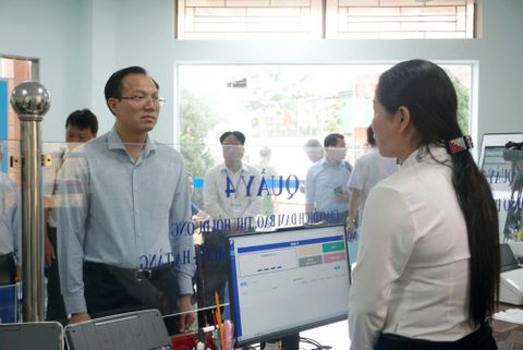 GoodM! triển khai hệ thống kiosk lấy số thứ tự cho TTHCC xã Long Cang huyện Cần Đước