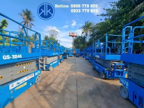 Đội ngũ Mê Kông Việt Nam tư vấn giải pháp xe nâng người