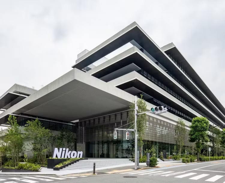 Tròng Kính Đổi Màu Nikon Lite AS Viewfit Transitions XTRActive 1.50/ 1.60/ 1.67