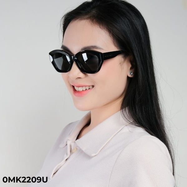 gọng hình bướm