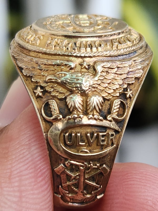 nhẫn mỹ xưa ốp vàng 10k Balfour trường dự bị đại học Culver