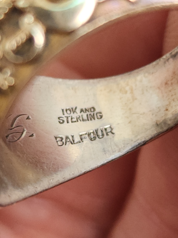 nhẫn mỹ xưa ốp vàng 10k Balfour trường dự bị đại học Culver